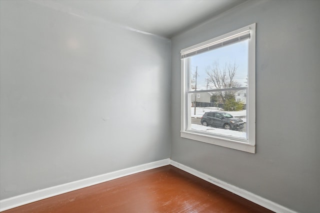 empty room featuring a wealth of natural light