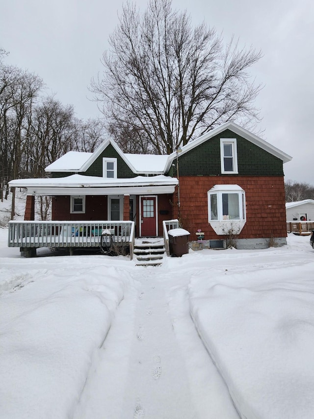 view of front of house with a porch