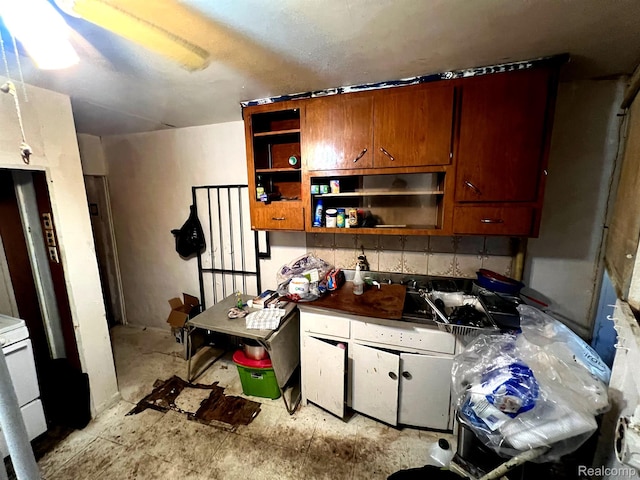 10929 Shoemaker St, Detroit, MI 48213 - photo 31