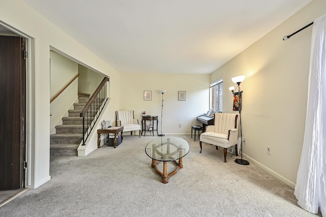 living area with carpet flooring