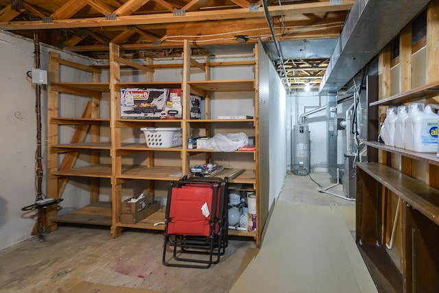 basement with gas water heater and heating unit