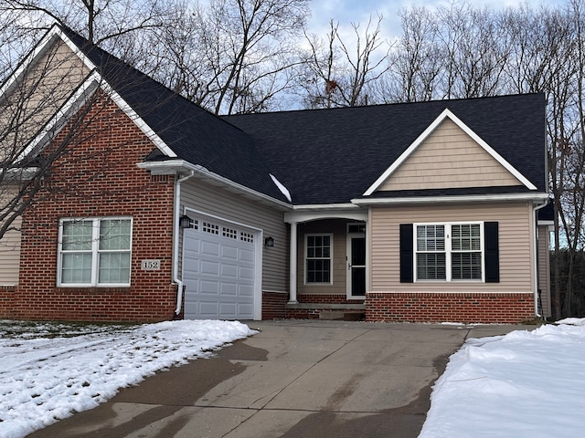 view of front facade featuring a garage