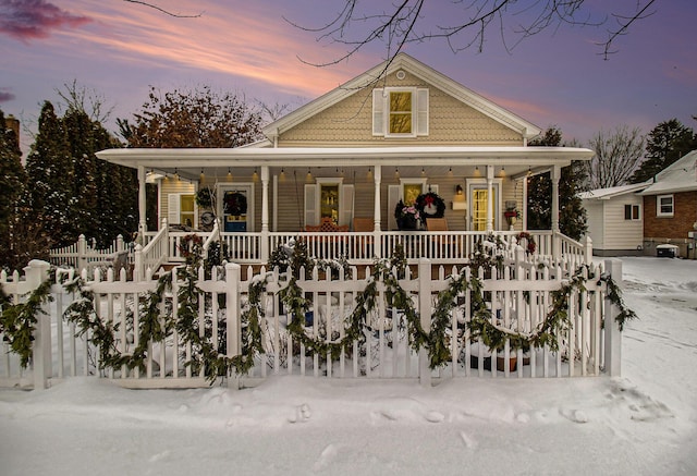 view of front of house with covered porch