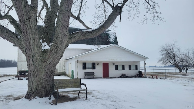 view of front of home