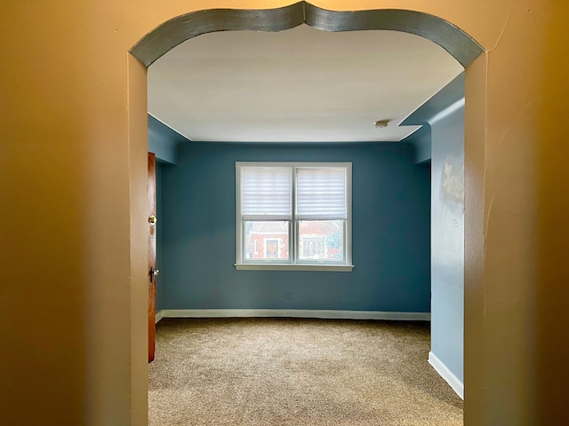 view of carpeted spare room