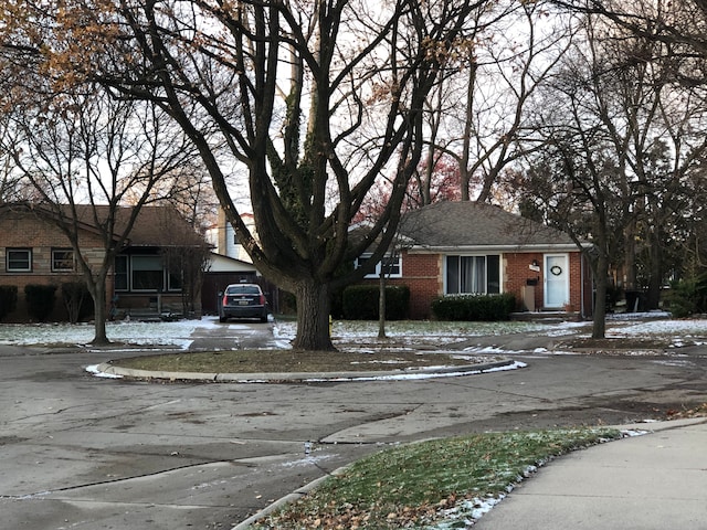 view of front of house