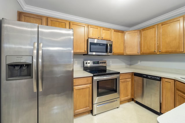 kitchen with appliances with stainless steel finishes and crown molding