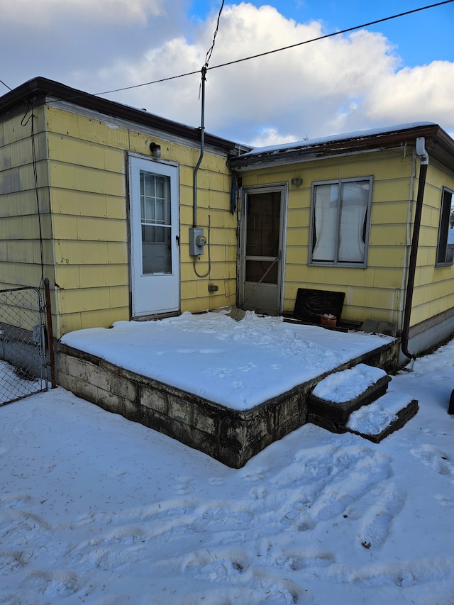 view of front of home