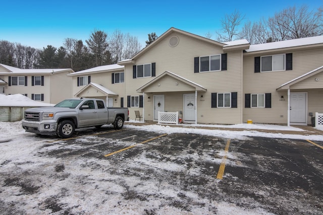 3801 Vale Dr, Traverse City MI, 49686, 2 bedrooms, 1.5 baths condo for sale