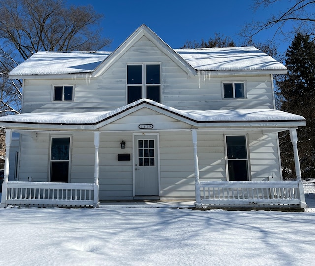 view of front facade