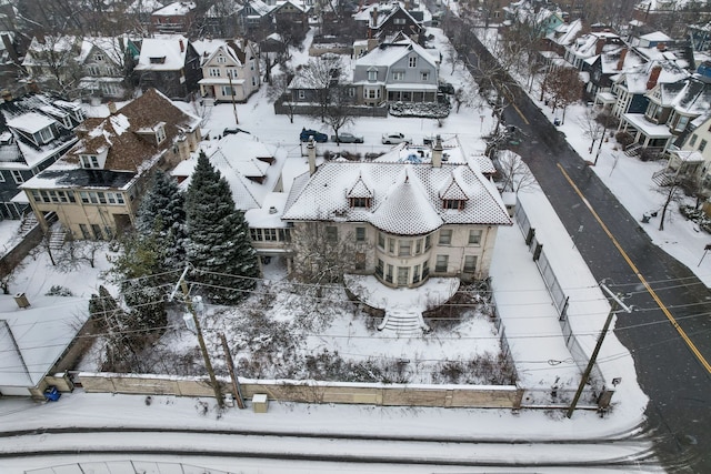 649 Van Dyke St, Detroit, MI 48214 - view of snowy aerial view