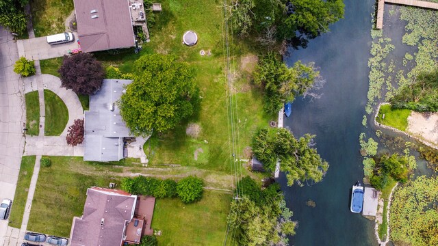21918 Knudsen Dr, Grosse Ile, MI 48138 - aerial view of property's location with a nearby body of water