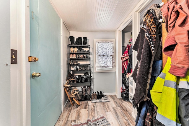 spacious closet featuring light hardwood / wood-style floors