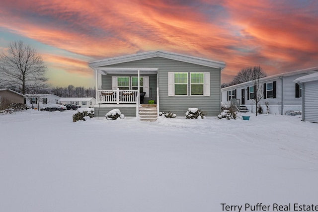 manufactured / mobile home with covered porch