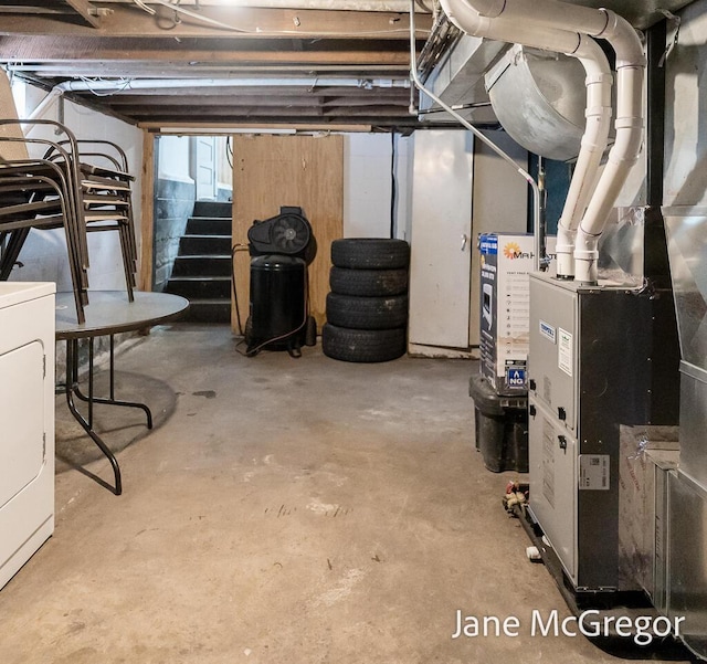 basement featuring washer / clothes dryer