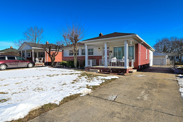 view of front of house featuring covered porch