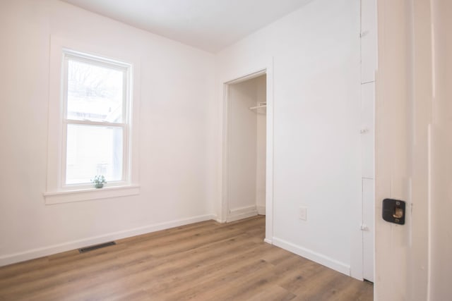 empty room featuring light hardwood / wood-style floors