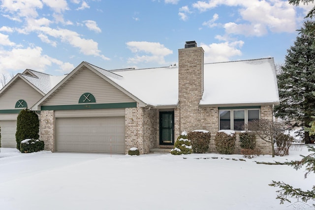 view of front facade with a garage