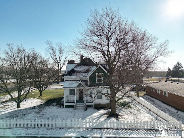 view of front of property