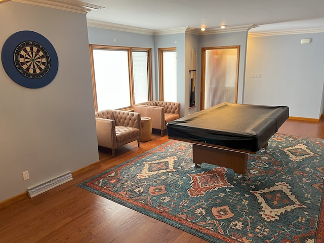 game room featuring wood-type flooring, billiards, and crown molding