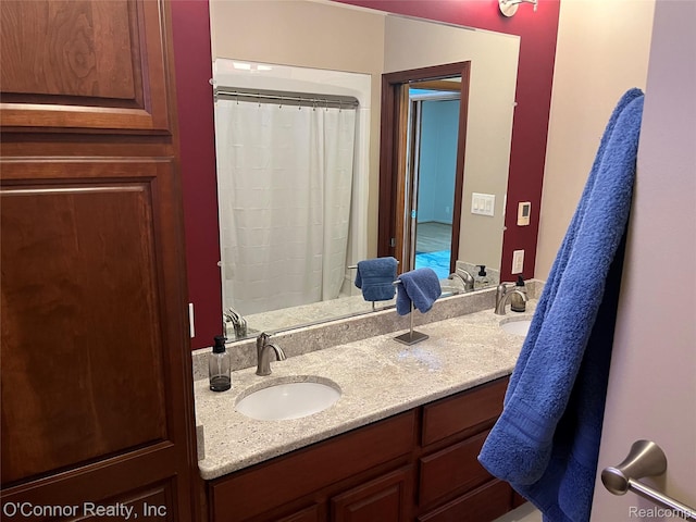 43 W Breitmeyer, Mount Clemens, MI 48043 - full bath featuring double vanity