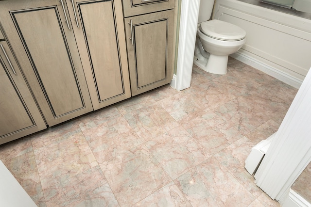 8200 E Jefferson Ave Unit 1811, Detroit, MI 48214 - bathroom with toilet