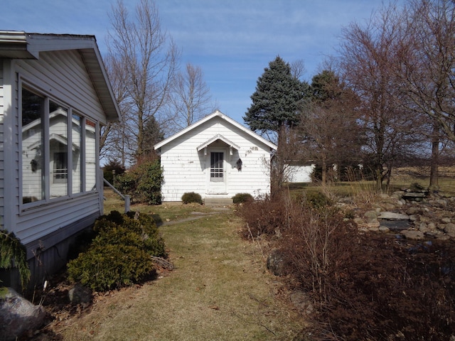 view of side of home