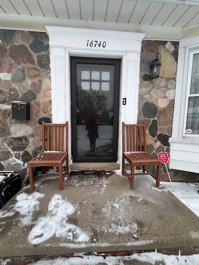 view of property entrance