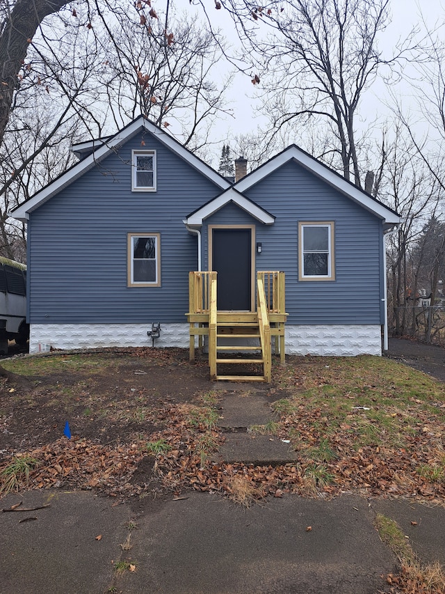 view of front of property