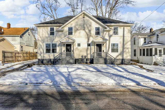 view of front of house