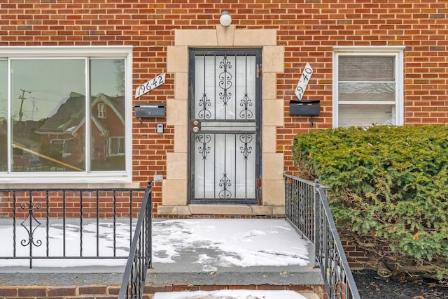 view of property entrance