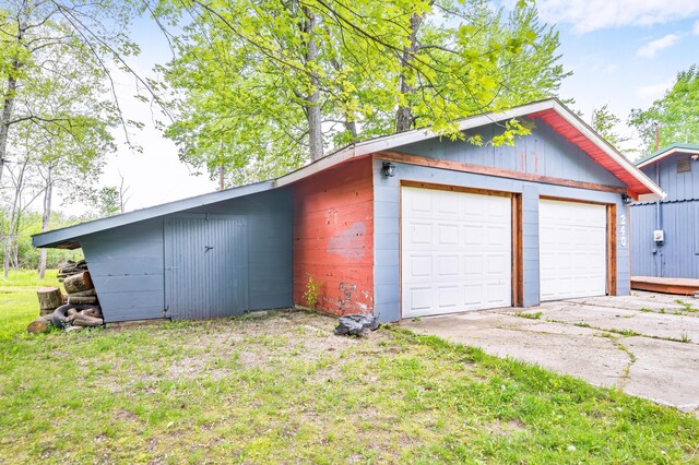 240 Lansing St, Cadillac, MI 49601 - photo 5