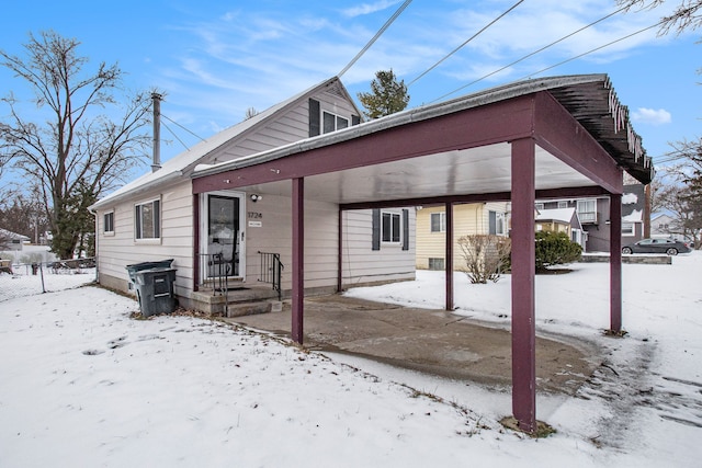 view of front of home