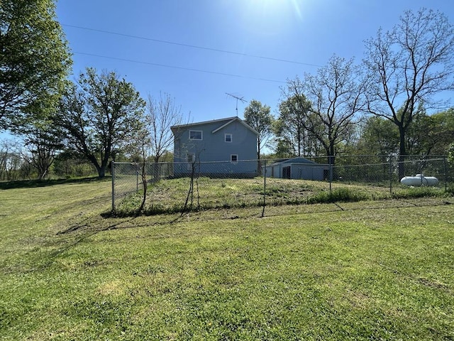 950 Herl Rd, Bronson, MI 49028 - view of yard