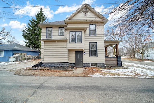 view of front of house