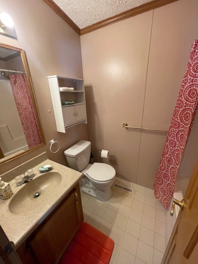 772 Hawick Cir, Mount Morris, MI 48458 - bathroom with crown molding, toilet, tile patterned floors, vanity, and a shower with curtain