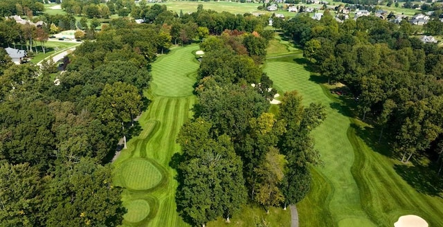 birds eye view of property featuring golf course view