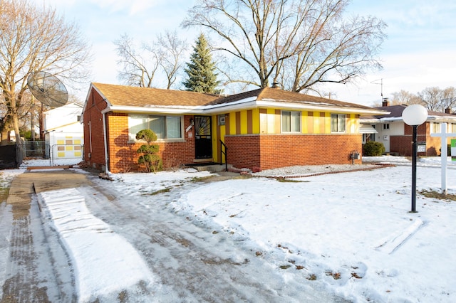 view of front of property