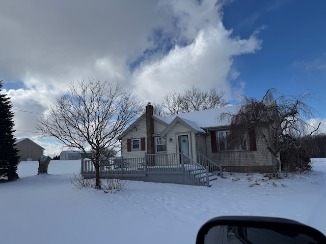 view of front of property