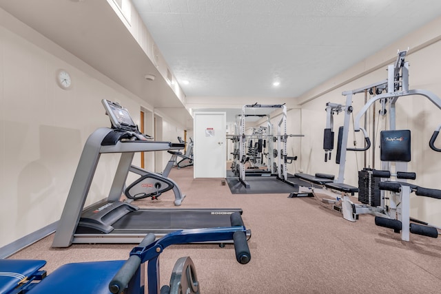 gym featuring carpet floors