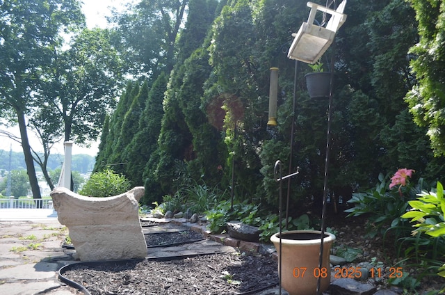 1511 Bernice Ave, Saint Joseph, MI 49085 - view of yard