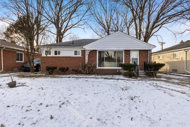 view of front facade with brick siding