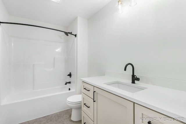 full bathroom featuring shower / bathtub combination, toilet, and vanity