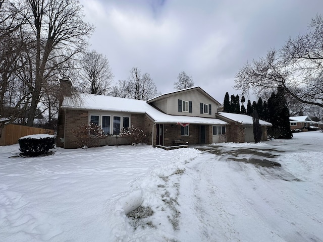 view of front of property