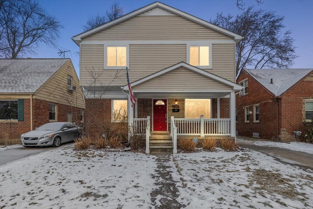 front facade featuring a porch