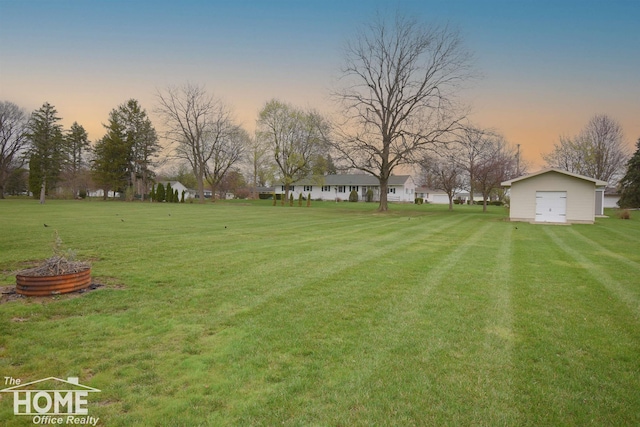 200 Elmwood Dr, Corunna, MI 48817 - view of yard