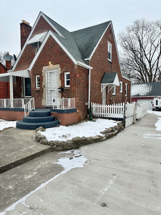 view of front of property