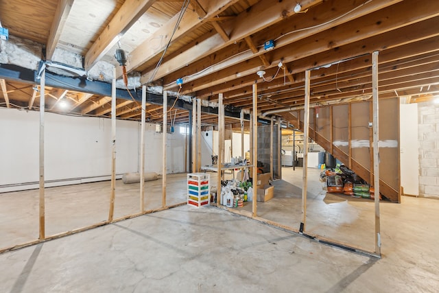 basement with washer / dryer