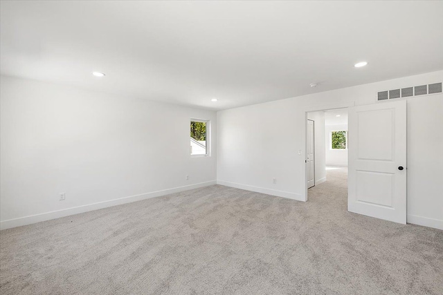 view of carpeted spare room