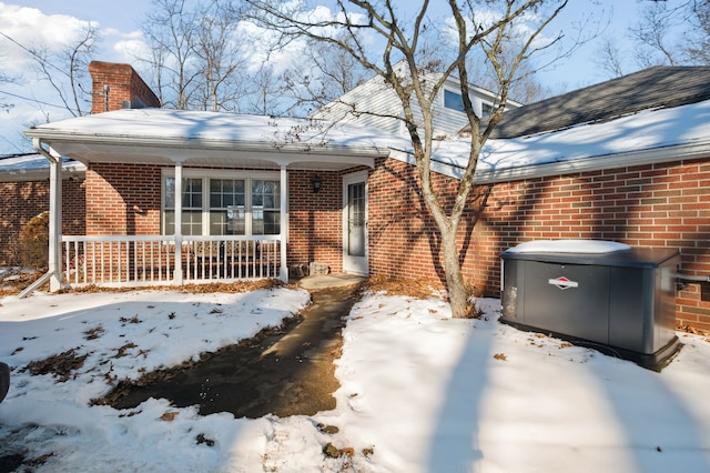 view of front of house with covered porch